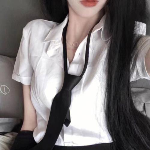 短剧拍摄幕后：三分钟如何讲好一个完整故事 - 黄乐然裸全身任何部位无遮挡资讯封面